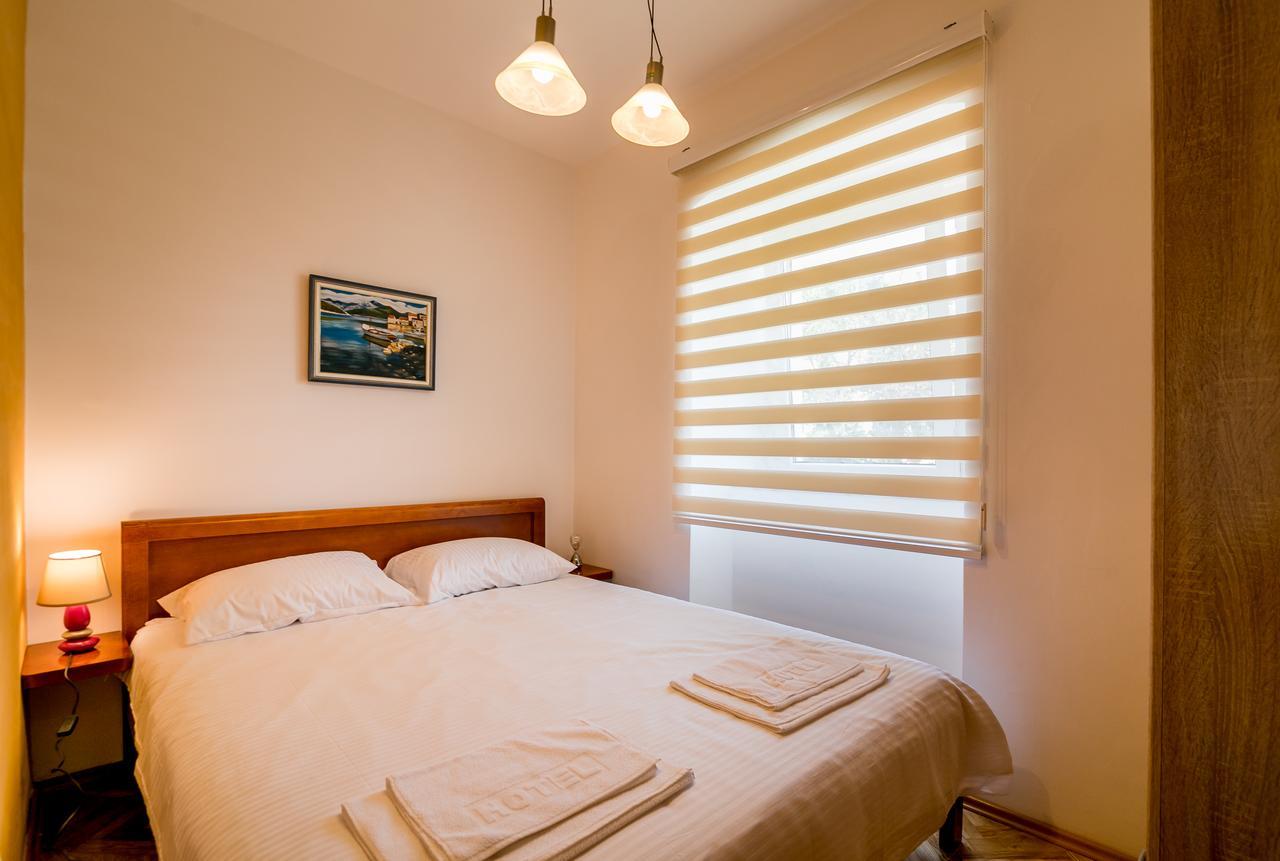 Apartments Villa Jovanka Herceg Novi Eksteriør billede