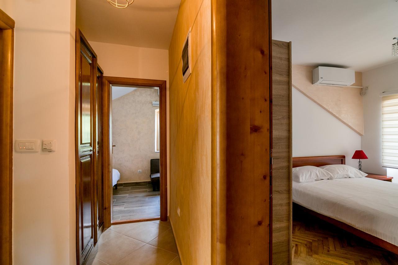 Apartments Villa Jovanka Herceg Novi Eksteriør billede