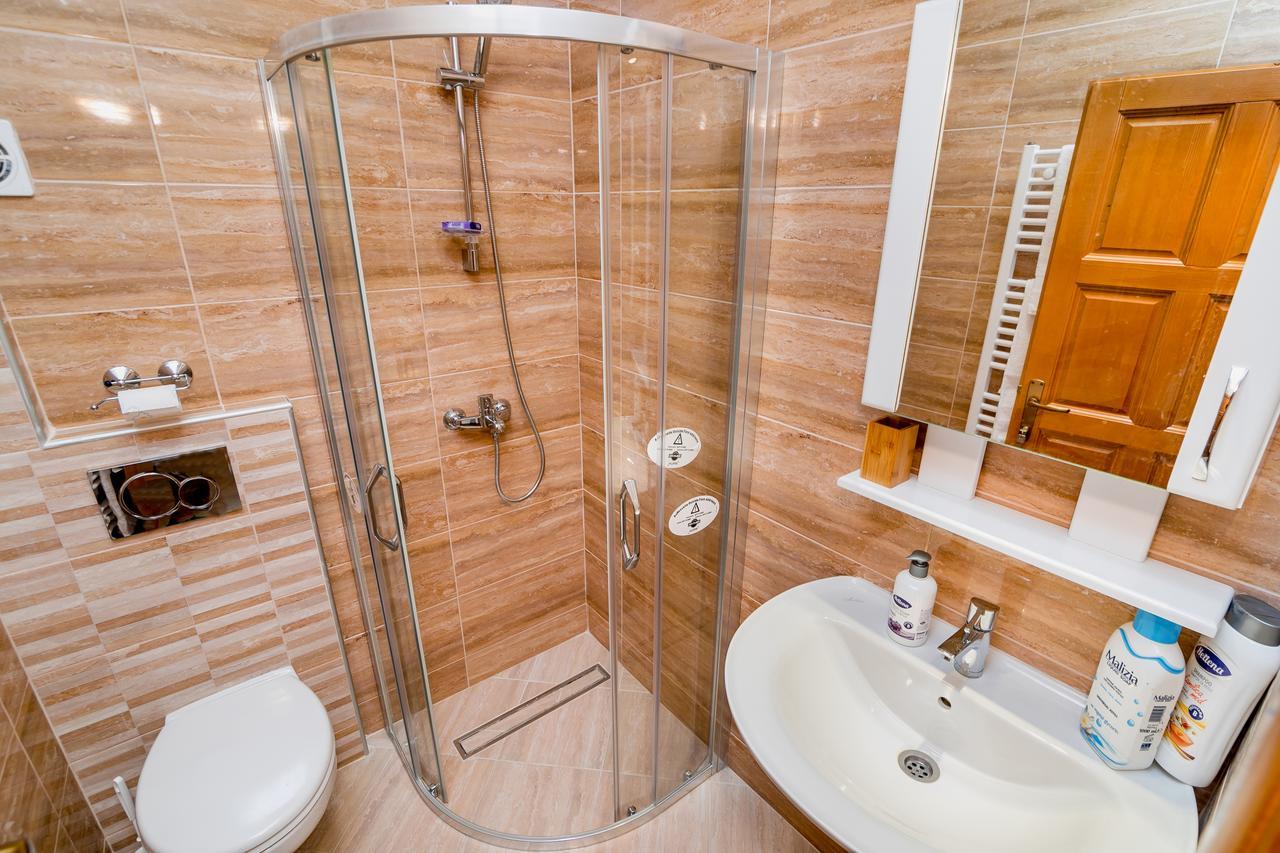 Apartments Villa Jovanka Herceg Novi Eksteriør billede