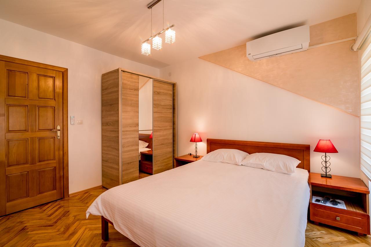 Apartments Villa Jovanka Herceg Novi Eksteriør billede