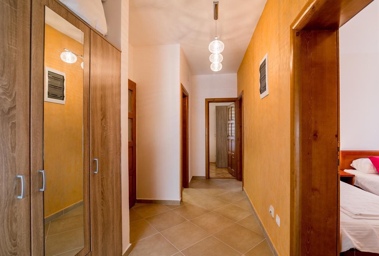 Apartments Villa Jovanka Herceg Novi Eksteriør billede